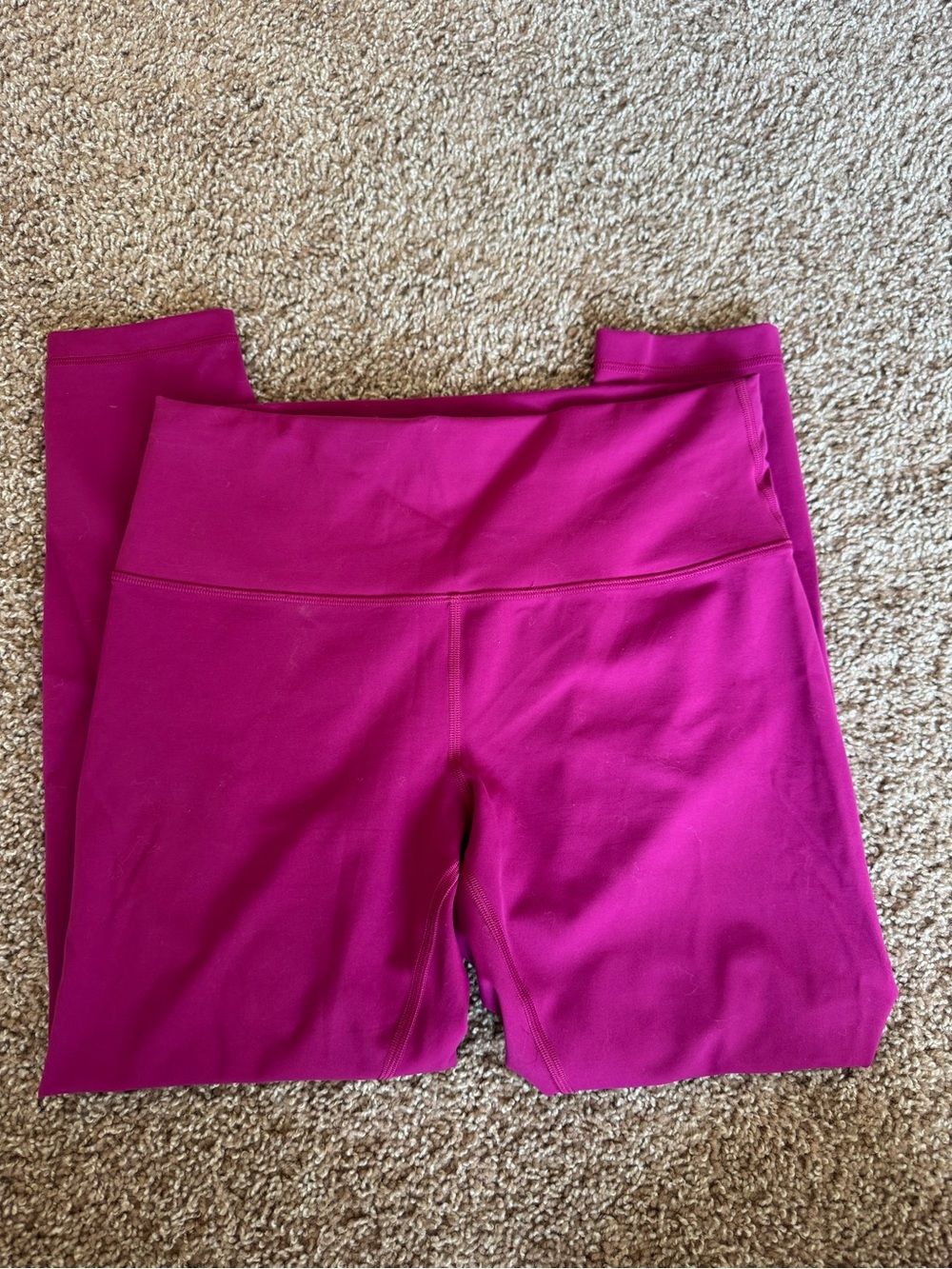 Lululemon Wunder Leggings - Picture 2 of 3